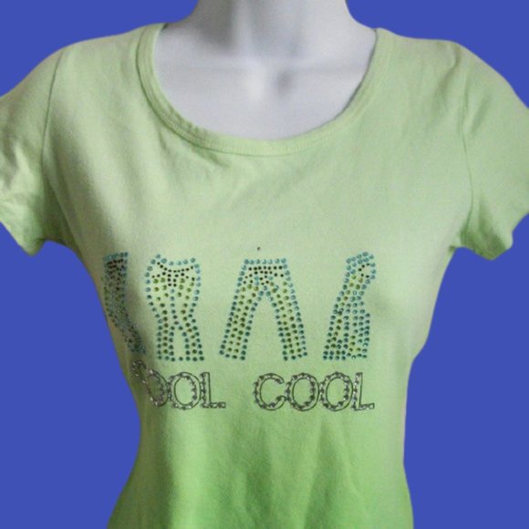 --- Lime Green Tee  with Sparkly Studs Girl XXL - Picture 1 of 3
